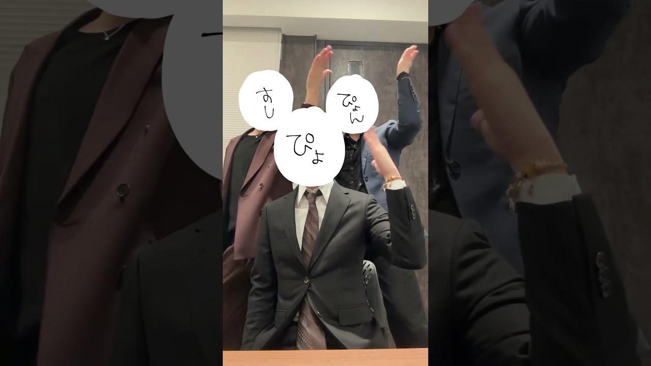 スーツやで☆ #ほんまやでなんでやねんしらんけど #スーツ #何回みてもスーツパツパツ #fyp