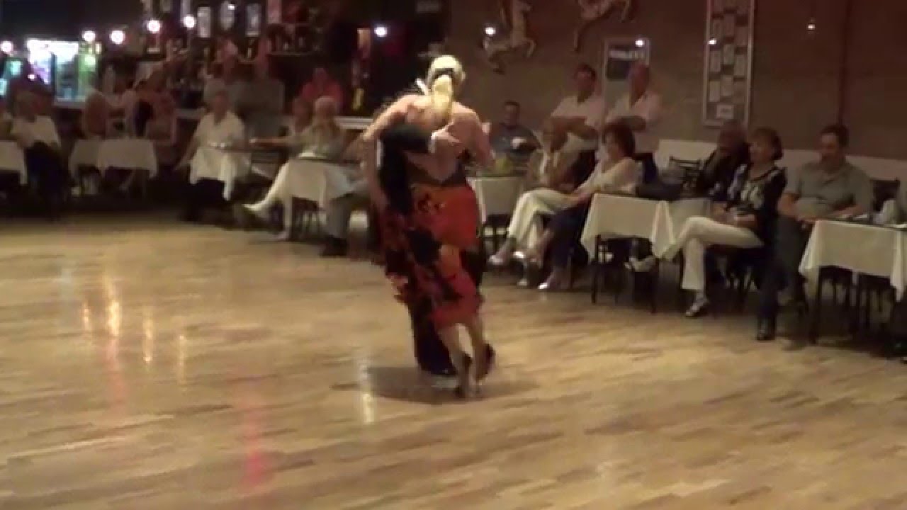 Alejandra Mantiñan & Gonzalo Angeles Milonga "Ella es Así" Sexteto Milonguero (24-01-16) 3/4