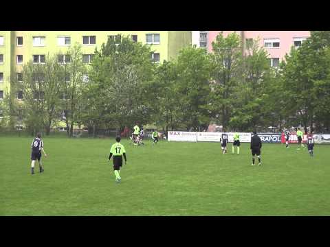 18.Futbalový zápas FK Lamač - Vajnory SŽ  0:3   3.5.2015  HD video