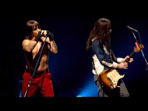 Red Hot Chili Peppers - Don't Forget Me (Live At Slane Castle)