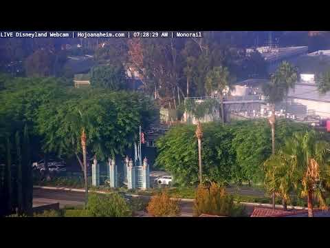 Live webcam of Disneyland Cam