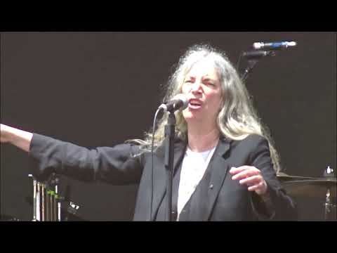 download lagu mp3 mp4 Patti Smith Horses Download, download lagu Patti Smith Horses Download gratis, unduh video klip Patti Smith Horses Download