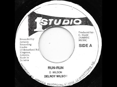 DELROY WILSON & SOUND DIMENSION ♦ Run Run / Version {STUDIO ONE 7"}
