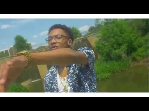 DMÜLAH -"IM DA MAN"