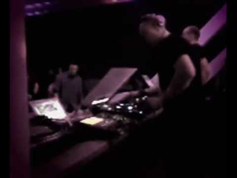 Thomas Lizzara @ 13 Jahre SODA Club 8. Dezember (Moon Club)