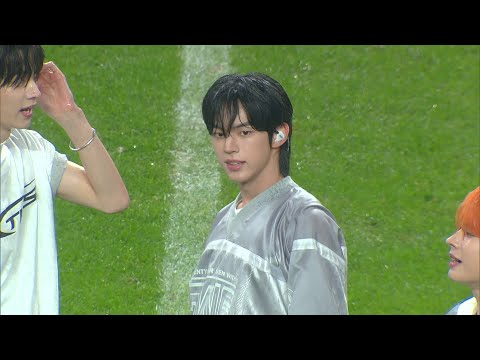 [Friendly Match Korea vs Brazil] TWS (투어스) - 첫 만남은 계획대로 되지 않아 (plot twist) + hey! hey!