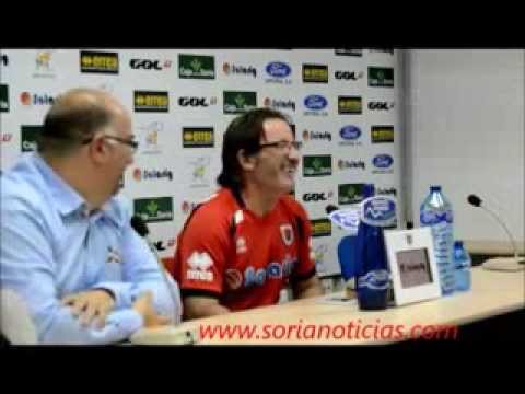 Anquela: El equipo compite bien pero a veces somos un poco débiles