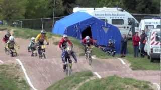 preview picture of video 'NATIONALE BMX N/O DESCARTES : COURSE DE BAPTISTE (BC28)'