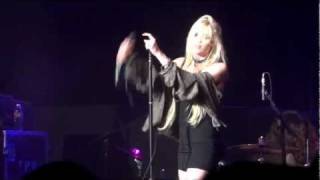 The Pretty Reckless - &quot;Miss Nothing&quot; (Live in Los Angeles 10-11-11)