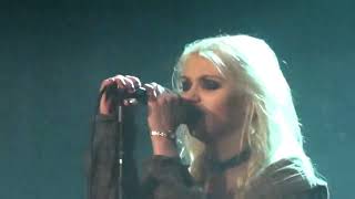 The Pretty Reckless - &quot;Miss Nothing&quot; (Live in Los Angeles 10-11-11)