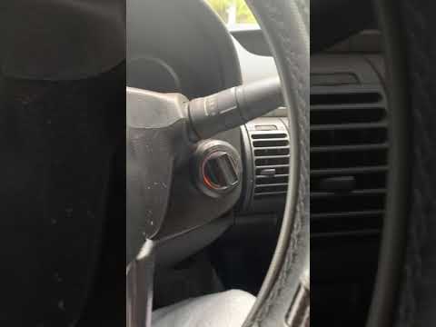 2006 Infiniti g35 key stuck in ignition switch
