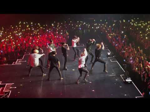 Stray Kids UNVEIL TOUR "I AM..." in Moscow - Voices (190804)