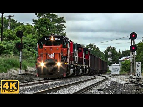 The Last B&LE Unit, B&LE 867, Leads NB Empties by Classic Searchlight Signals!