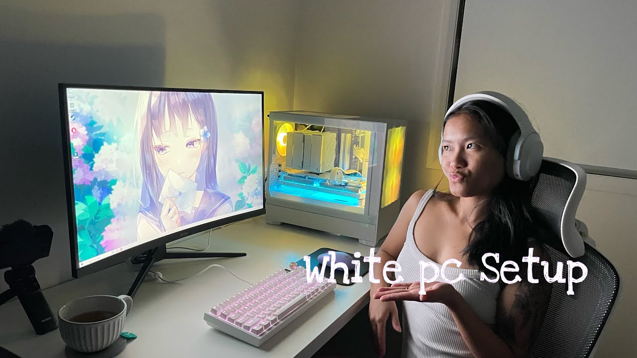 White aesthetic PC setup (for gaming and editing) | Ezanitt A