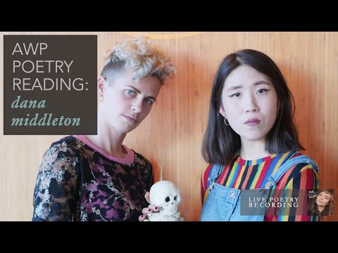 Professional ghostwriter picture