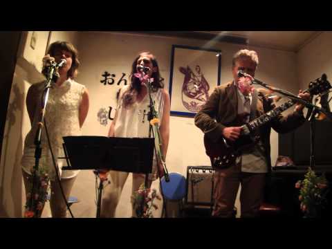 Alex Lukashevsky Live in Tokyo - I Smoke by the Ocean