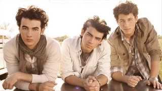 07. Jonas Brothers - What Did I Do To Your Heart