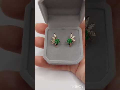 Подарок девушке серьги "Изумрудная нежность цветов" ювелирный сплав медзолото и цирконы в бархатной коробочке - фото 1 - id-p2331335881