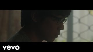 Charlie Lim - Light Breaks In (Official Music Video)
