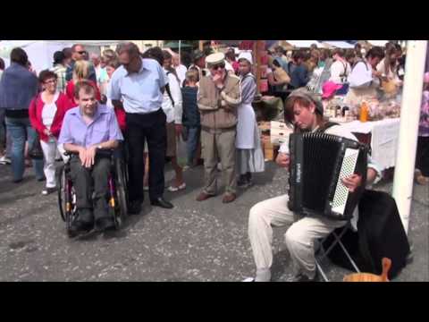 Julia Hansson spelar i Jakobsdagar 24.7.2010