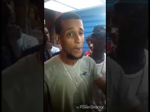 El Tinyo RD Vs R8 En La Casa - Batalla De Freestyle (Guerra de titanes)