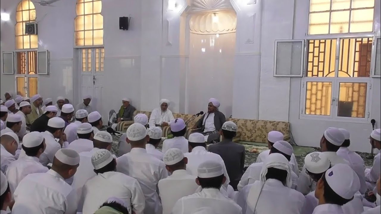 #مباشر: #مجلس_الروحة العلمي في رباط الفتح، بمدينة سيئون - عصر الأحد 25/5/1447