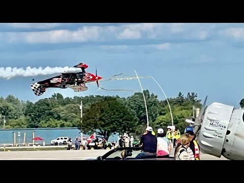 Why fly upside up when you can fly upside down. Skip Stewart in his Pitts S2S Prometheus