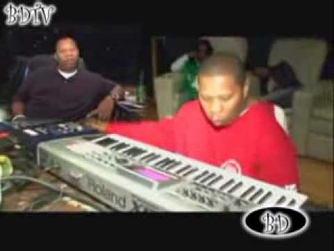 Mannie Fresh Making a beat