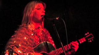 Basia Bulat ~ Heart Of My Own ~ live in Cologne, Germany April/26/2016