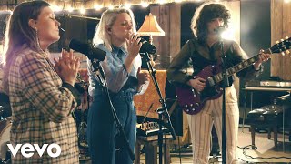 Revolving Door Lyrics English Translation