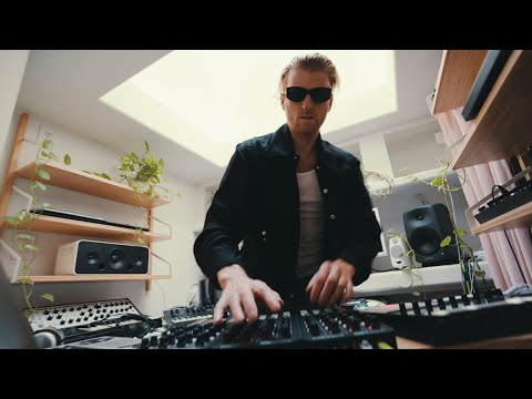 SHADED performs LIVE from California