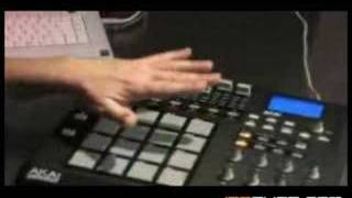 Video thumbnail for Akai MPD32 by JRRShop