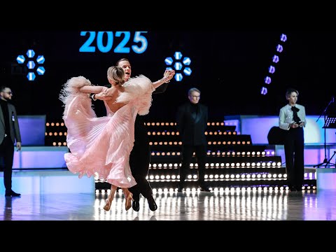 Champions' Ball 2025 Pro-Am International Standard, Scholarship, age A, semi-final