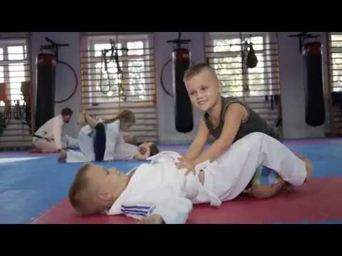 download lagu mp3 mp4 Brazylijskie Jiu Jitsu Dla Dzieci, download lagu Brazylijskie Jiu Jitsu Dla Dzieci gratis, unduh video klip Brazylijskie Jiu Jitsu Dla Dzieci