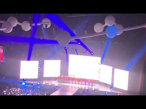 (180929) Light - WANNA ONE KCON 2018 THAILAND