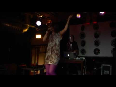 Routines (live @ Club 3VOOR12/Utrecht)