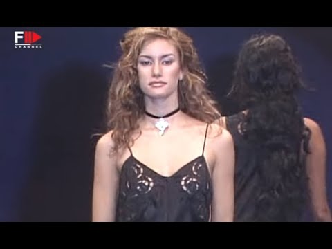 MARIELLA BURANI Fall 1993 Milan - Fashion Channel