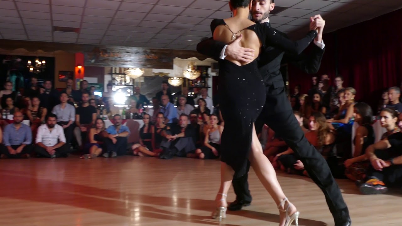 Video thumbnail for Maria Filali & Gianpiero Galdi, Y todavía te quiero (WinterTangoNapoli 2018, 2/5)