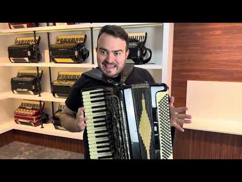 Sanfona Excelsior Acordeana- R$ 10.000