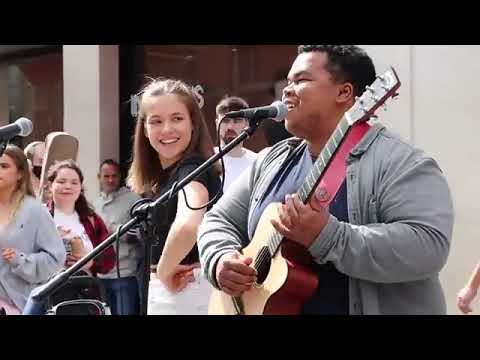 WOW  HOW TO ATTRACT A CROWD IN 5 SECONDS   I Will Survive   Gloria Gaynor | Allie Sherlock & friends