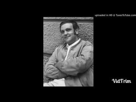 Bajo profundo Kurt Moll sing "il lacerato spirito"