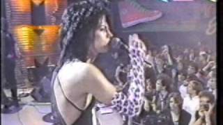 Joan Jett &amp; the Blackhearts - Do you wanna touch me - live  New Years Eve Concert 1984