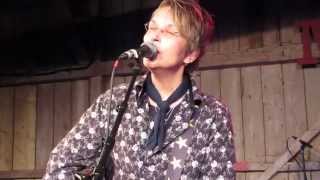 Mary Gauthier live at Maverick Festival 2014 - "How You Learn To Live Alone"