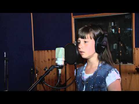 Iveta Tumasonyte sings: Emeli Sande "Clown" (Cover)
