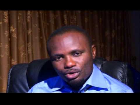 Johnny LUTONDO - TU M'AIMES ENCORE