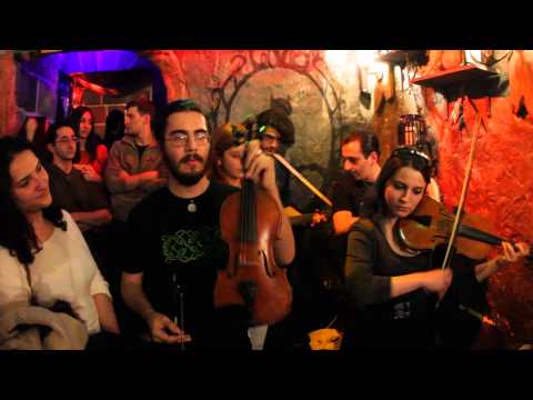 The Windrose - Mezi Horami (Čechomor) (Live at Woodrock)