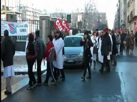 15 dicembre 2012 catena umana cuneo