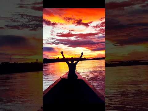 ¿Es el río Amazonas? 🧐🏞 #lavidaesmulticolor #perutravel #puertomaldonado #riomadredeDios