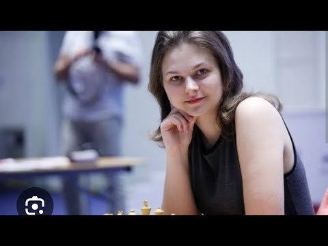 Harriet Hunt (white) vs Anna Muzychuk - 2008