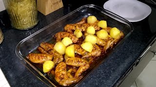 Asinha de frango assada com batatas no forno muito fácil de fazer